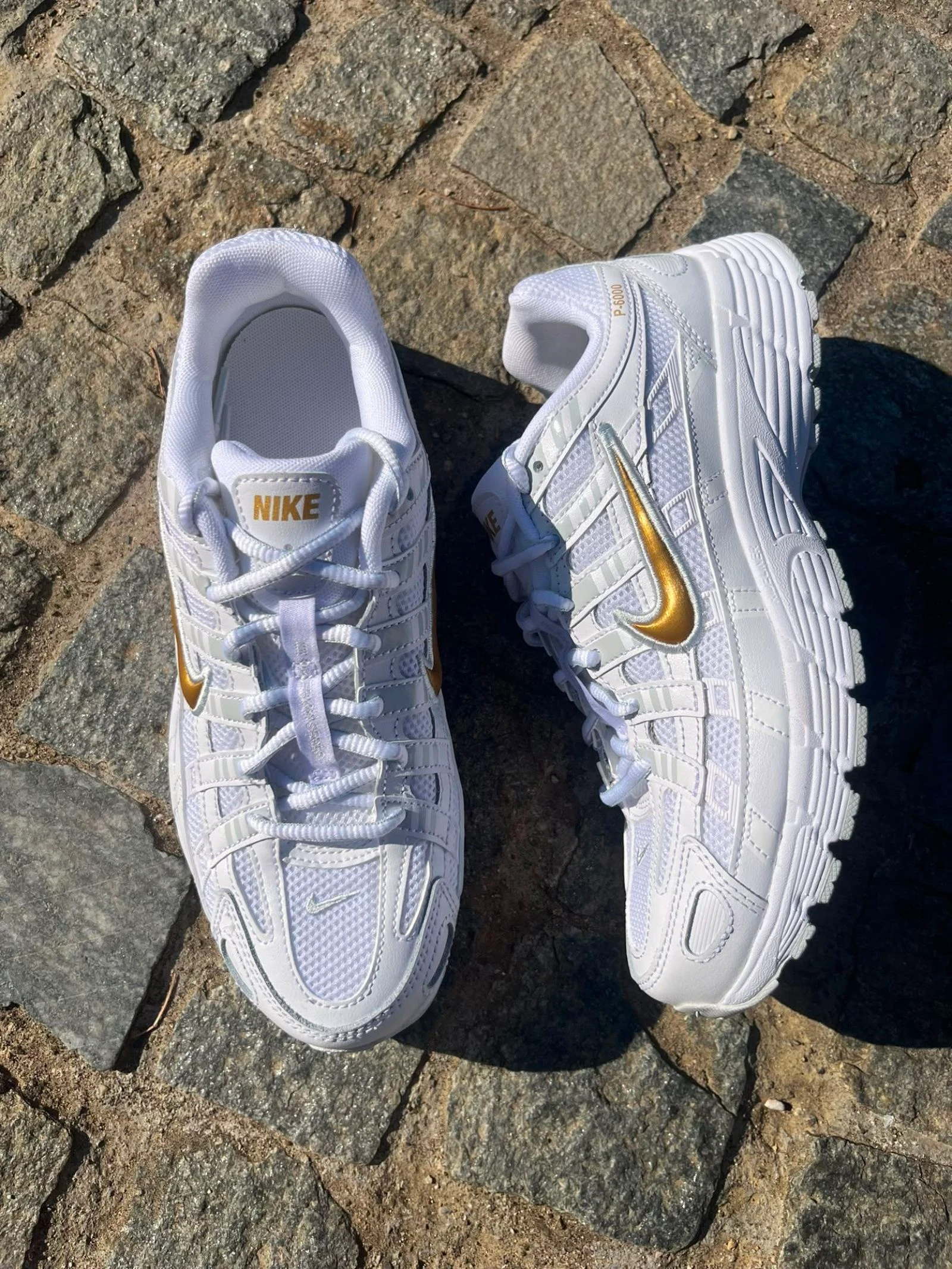 Nike P-6000 Blanco Oro Nuevas Auténticas Talla 38.5 Zapatillas Hombre Mujer Con Caja – photo 4